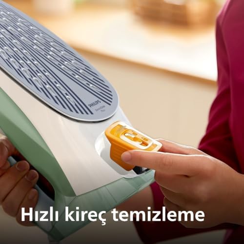 7000 Series Azur Buharlı Ütü, 2600W Güç, 220g Buhar, Damlama Önleme Sistemi, SteamGlide Plus Taban, 300ml Su Haznesi (DST7012/70)