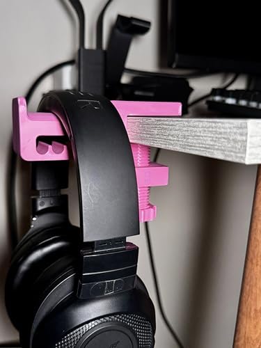 TRAK3D Premium Pembe Macenta Asılabilir Kulaklık Standı – Şık V3 Gamer Modeli, Kaydırmaz Keçeli, Ergonomik Masaüstü Askı, Sakura Edition (Montaj Videosunu İzlemeden Kullanmayın)