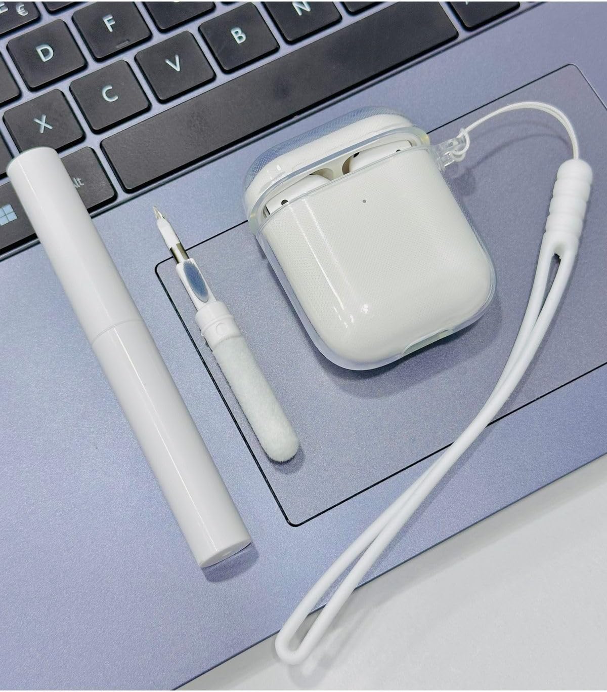 1. NESİL VE 2. NESİL ile Uyumlu 3 in 1 Temizleme Aparatlı Set Kalın Koruyucu Silikon Kılıf - Şeffaf3In1