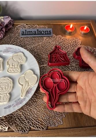 Almalions Sirk Hayvanları Kurabiye Kalıbı Seti - Aslan - Hamur Şekillendirici - Şeker Hamuru Kalıp- 5 Adet