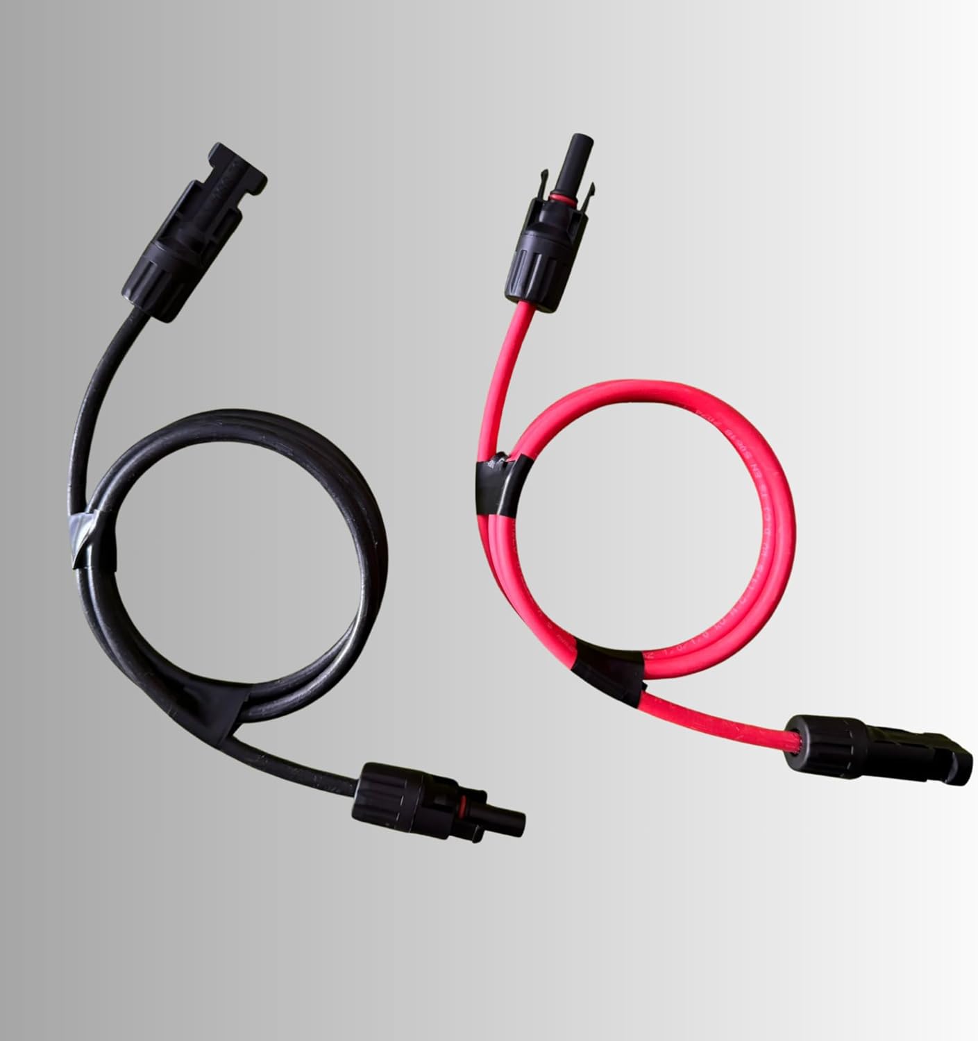 Güneş paneli bağlantıları için iki tarafı MC4 konnektörlü, UV dayanımlı DC uzatma kablo seti- 1 m Siyah 6 mm2+1 m Kırmızı 6 mm2 kablo